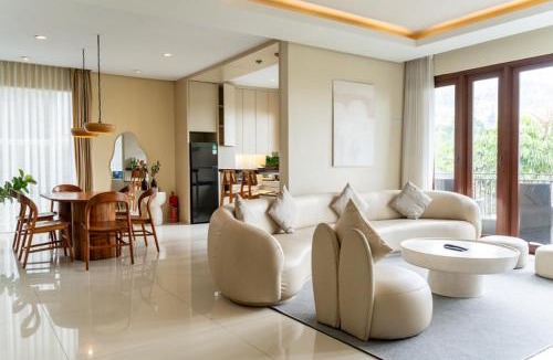 Bandung Villa | Morning Glory Mountain View Villa 4 Bedrooms With a Private Heated Swimming Pool