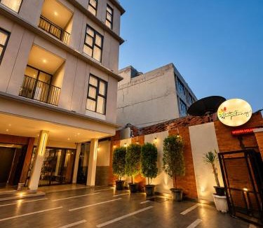 Kebon Kacang House | Wisma Pelangi 1