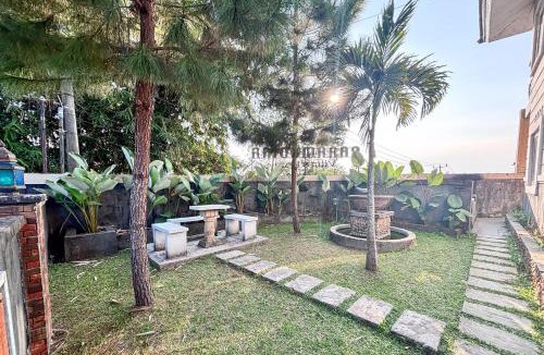 Ciawi Villa | Villa Paramadina by The Lavana