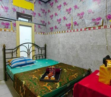 Kalipuro House | ArtHome Dormitory Hostel IjenBromo