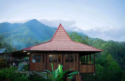 Ngada House | Homestay Wolokoro