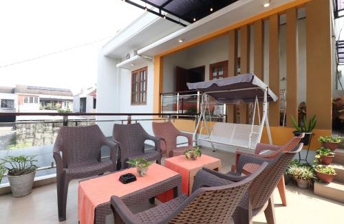 Pogung Lor Villa | Bisma Balcony Homestay