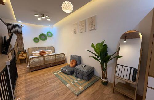 Banaran Villa | Villa Rajendra Modern Mezzanine untuk Keluarga