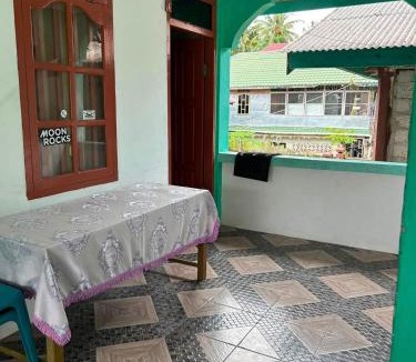 Nias Hostel | Marlynto Surf Camp