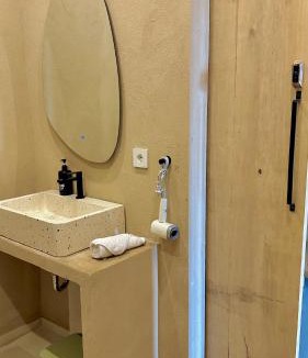 Amed Hotel | Jepun Hill Studios & Amed Jepun Divers