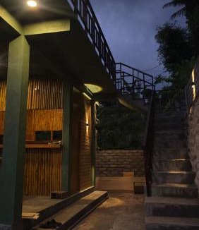 Bayan Hotel | Bale Sunset Inn - Trekking, Bar & Restaurant