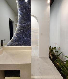 Amed House | Bnaya Villas Riverside