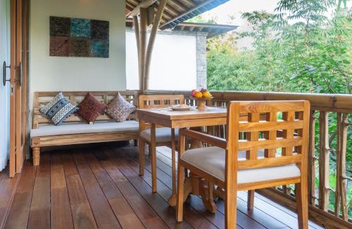 Taro Villa | The Compass Rose Valley