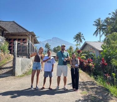 Kecamatan Pringgasela House | Raturinjani homestay