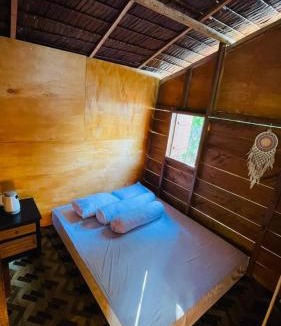 Banggai House | CASTELLA Cottage