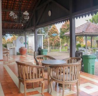 Cisarua Villa | Villa Delaju