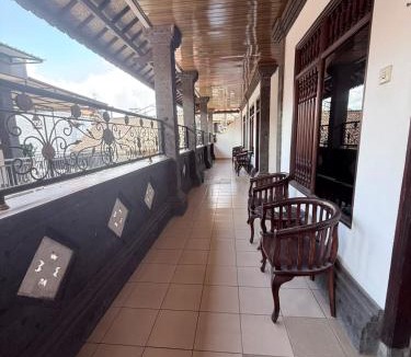 Downtown Kuta House | Cempaka 2 Homestay