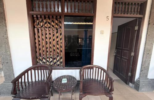 Downtown Kuta House | Cempaka 2 Homestay