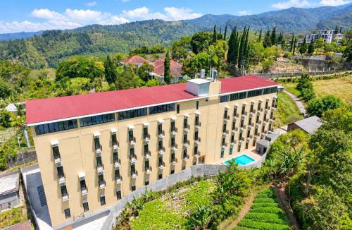 Batu Hotel | Sans Elite Emerald Hotel Batu