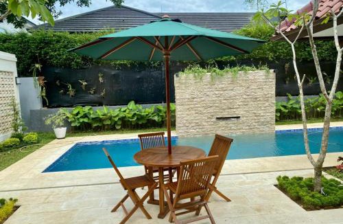 Bogor Selatan Hotel | Villa Danis Rancamaya by REJA
