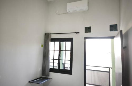 Probolinggo House | Diska Homestay Syariah