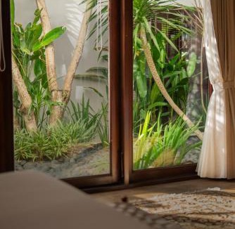 East Selemadeg Villa | Villas Breeze ONE 4BR luxury getaway!