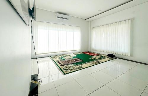 Surakarta House | 3S Guesthouse near UNS Solo RedPartner