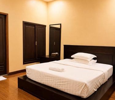 Wangi-Wangi Hotel | Wisata Beach Hotel