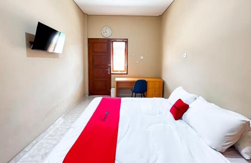 Surakarta House | RedDoorz Syariah 358 Windan near RS Orthopedi Solo