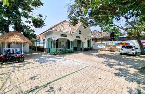 Bojonegoro House | RedDoorz at Amala Heritage Bojonegoro