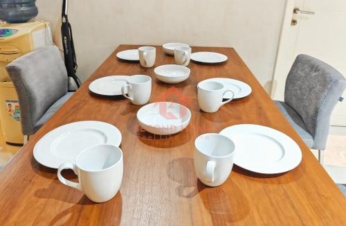 Jakarta Apartment | Casa Grande Apt 3BR Mewah Wi-Fi, Kolam Renang, Gym