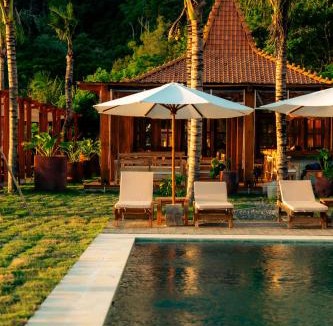 Sekongkang Hotel | Sattura Villa Lawar