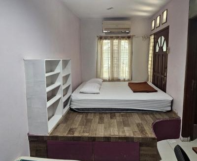 Bogor Timur House | Homestays in Bantarkamang, Indonesia