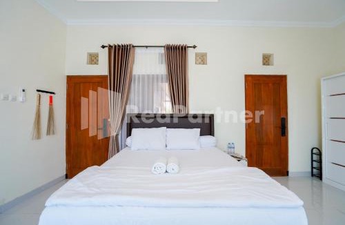Sleman House | Omah Gito Gati Syariah near Sleman City Hall RedPartner