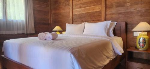 Selong Belanak Cabin | Nine Stars Villa & Resto