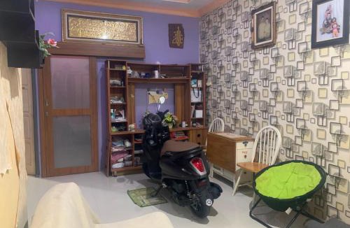 Kendal House | Rumah Kalibuntu Wetan Kendal