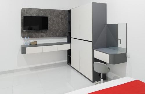 Rajabasa House | RedDoorz Plus Near RS Airan Raya Lampung