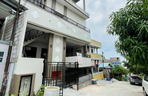 Lubuk Baja House | Urbanview Hotel Aesthetic Batam