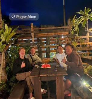 Pagar Alam Villa | Lando Villa