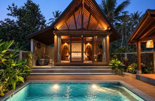 Taro Villa | Sanis House