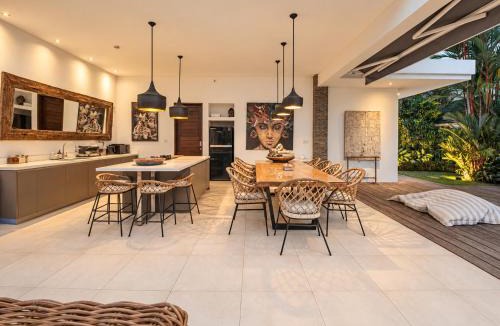 Sunset Road Villa | Rosa Paradise - Luxury 4BR villa in Seminyak