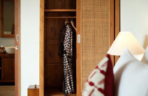 Batuan Villa | Sila Living Ubud - 1 Bedroom Private Pool Villa with Floating Breakfast
