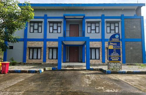 Pacitan House | Tamperan Fishing Port Guest House Pacitan