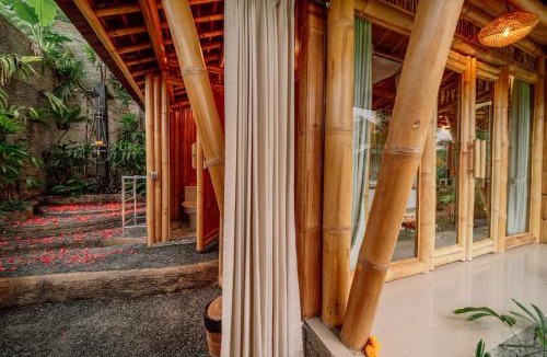 Selat Villa | Jiva Bali - Uma - 2-BDR Bamboo Villa with Jacuzzi