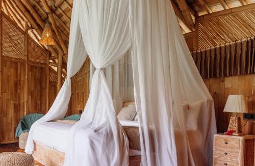 Selat Villa | Luxury Sawah Bamboo House - Kosay Bali