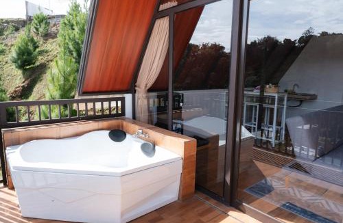 Ngamprah Hotel | Glamping Triangle Kusumanagara 1