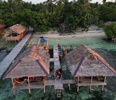 Arborek House | Adefiro Homestay