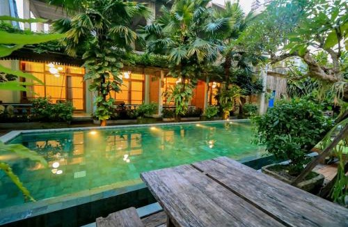 Bangunjiwo House | Kalipura Villa - Private Pool & Nature Escape