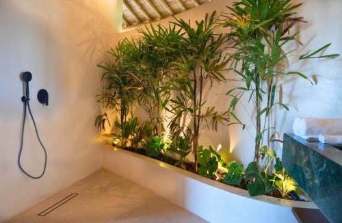 Kuta Villa | Evora Lush Garden 2 BR Private Pool Villa