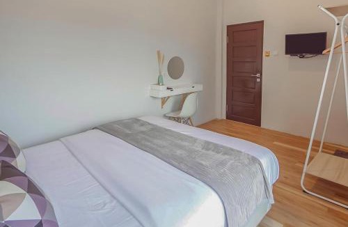 Banjarbaru Hotel | Krisan Guest House Syariah Banjarbaru Mitra RedDoorz