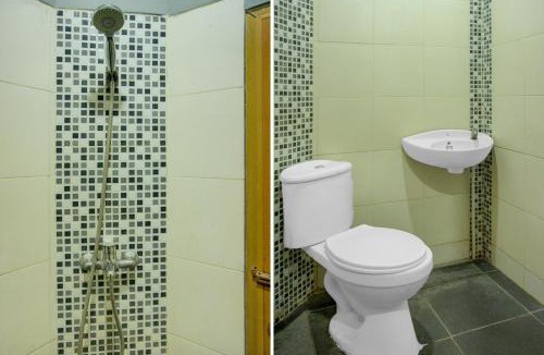 Bandar Lampung Hotel | Hotel O near Stadion Pahoman formerly Rama Shinta Guest House