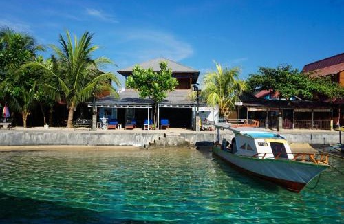 Bunaken House | 4 Sisters Divers