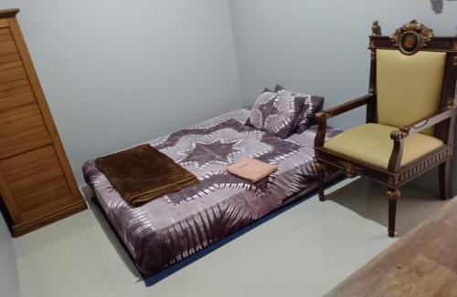 Cilimus Villa | Maulana Homestay - by Login