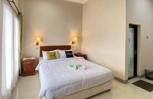 Probolinggo Hotel | Urbanview Hotel Ratna Syariah