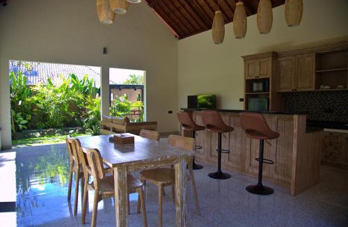 Melayang Apartment | EC House Ubud